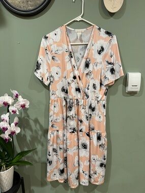 EMI & JOE faux wrap dress; nursing friendly dress; nursing dress